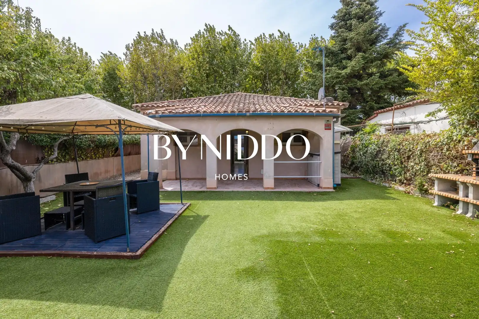 Jardín de Casa o chalet en venta en Sant Cugat del Vallès con Aire acondicionado, Calefacción y Jardín privado