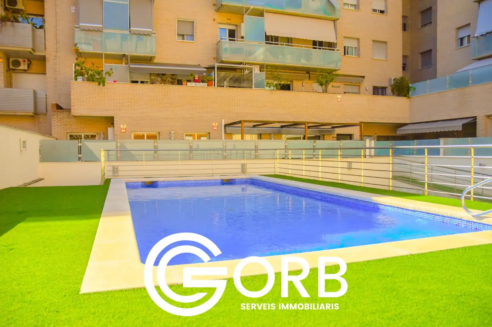 Swimming pool of Flat for sale in Mataró  with Air Conditioner, Heating and Private garden