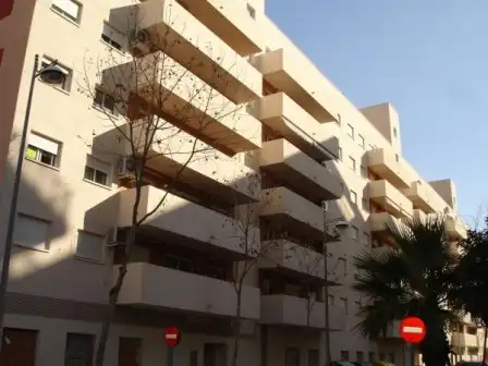 Außenansicht von Dachboden zum Verkauf in Paterna mit Parkett, Terrasse und Ofen