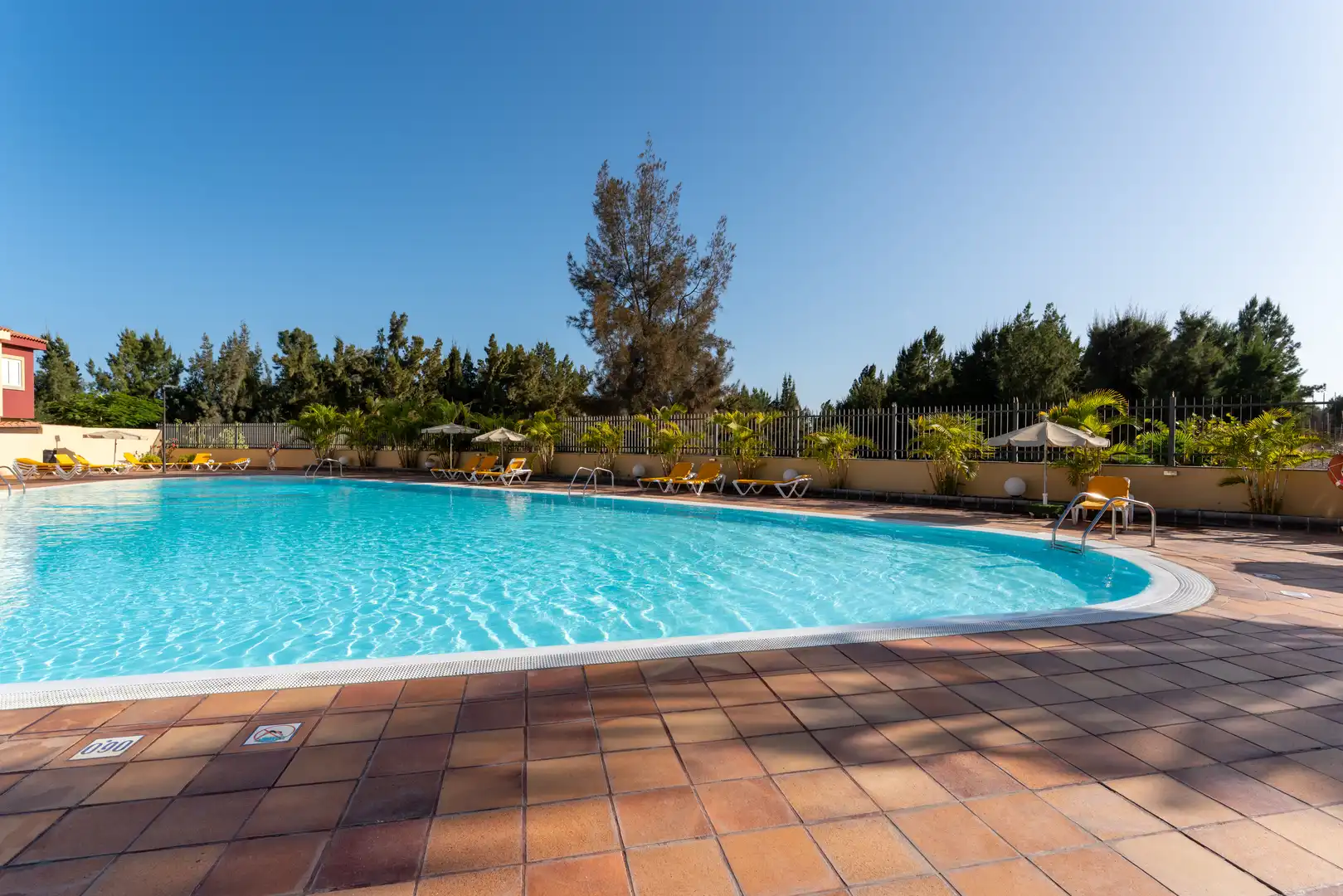 Piscina de Casa adosada en venta en San Bartolomé de Tirajana con Aire acondicionado, Jardín privado y Terraza