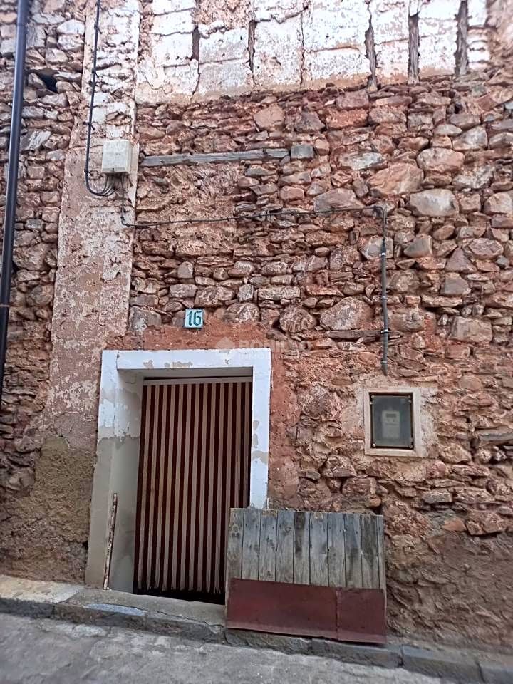 Vista exterior de Finca rústica en venda en Noguera de Albarracín amb Moblat