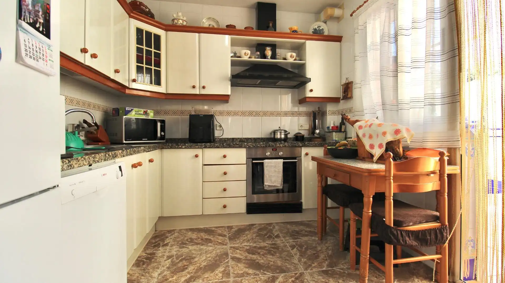 Cocina de Casa adosada en venta en Roquetas de Mar con Aire acondicionado, Terraza y Trastero