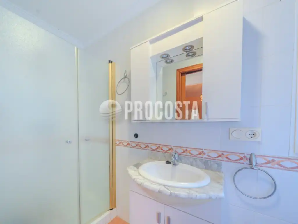 Baño de Casa o chalet en venta en Jete con Terraza y Amueblado