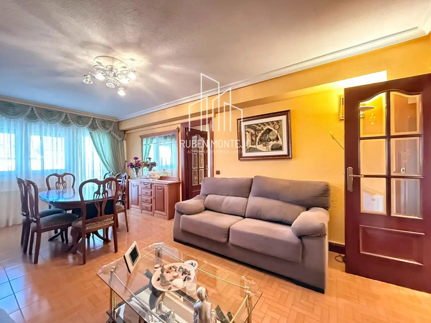 Living room of Flat for sale in Terradillos  with Heating, Terrace and Furnished