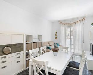 Menjador de Apartament per a compartir en Esplugues de Llobregat amb Aire condicionat i Terrassa