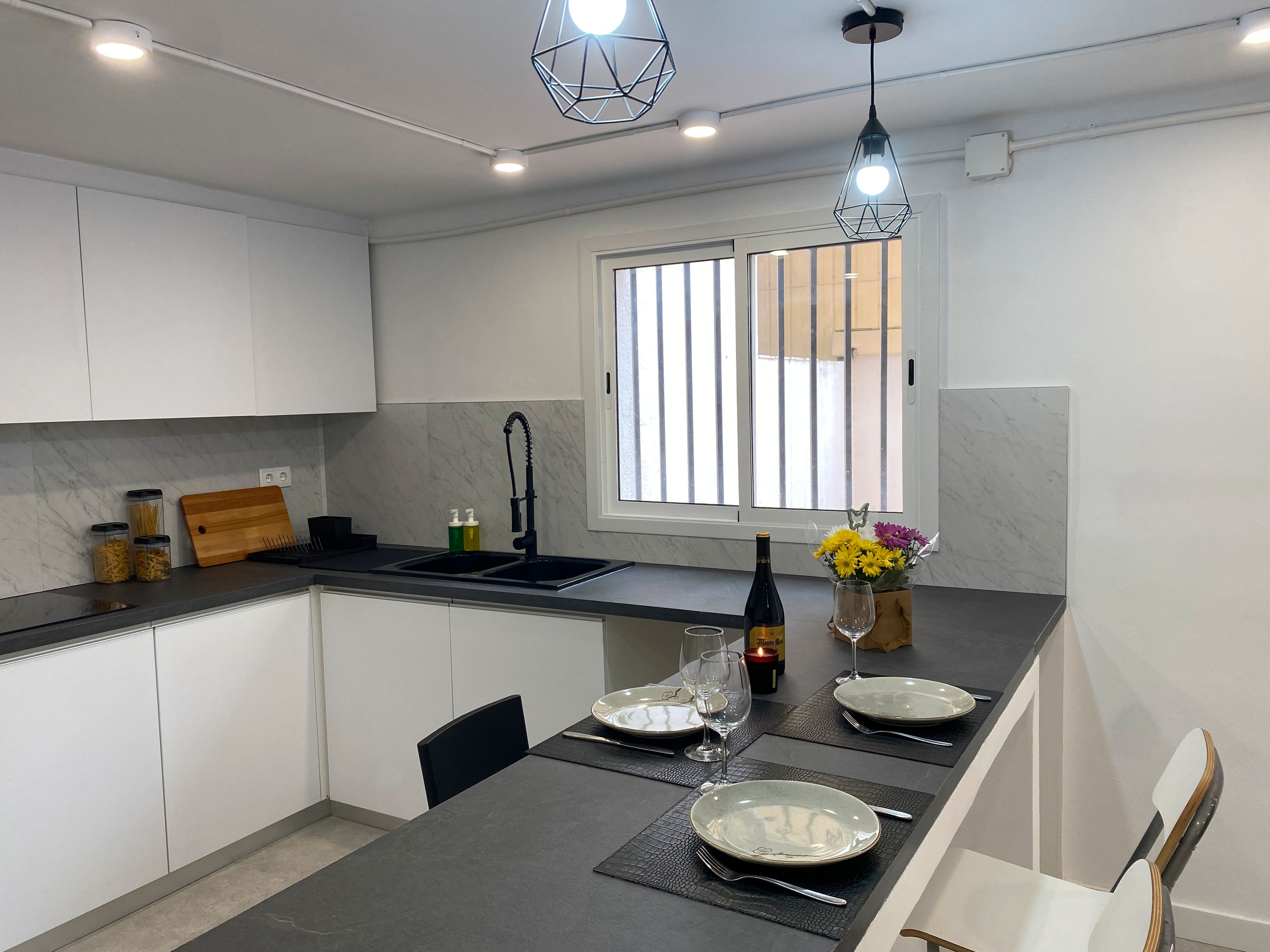 Kitchen of Premises for sale in Argentona  with Furnished
