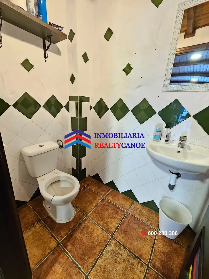 Baño de Planta baja en venta en El Bosque
