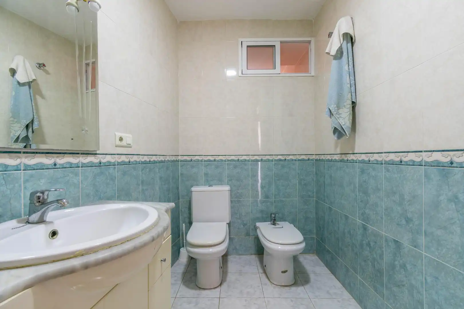 Baño de Piso en venta en Almería