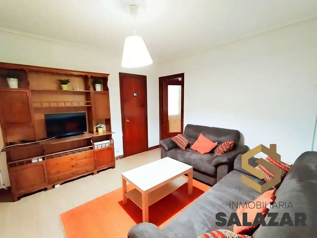 Living room of Flat for rent in Bilbao   with Heating and Terrace