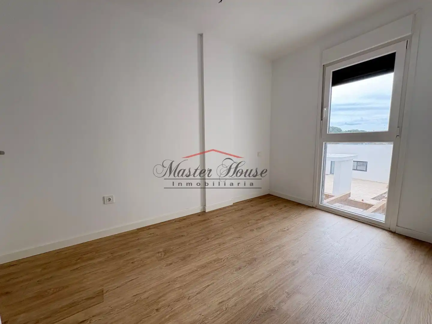 Habitación de Casa adosada en venta en Aljaraque con Calefacción, Jardín privado y Terraza