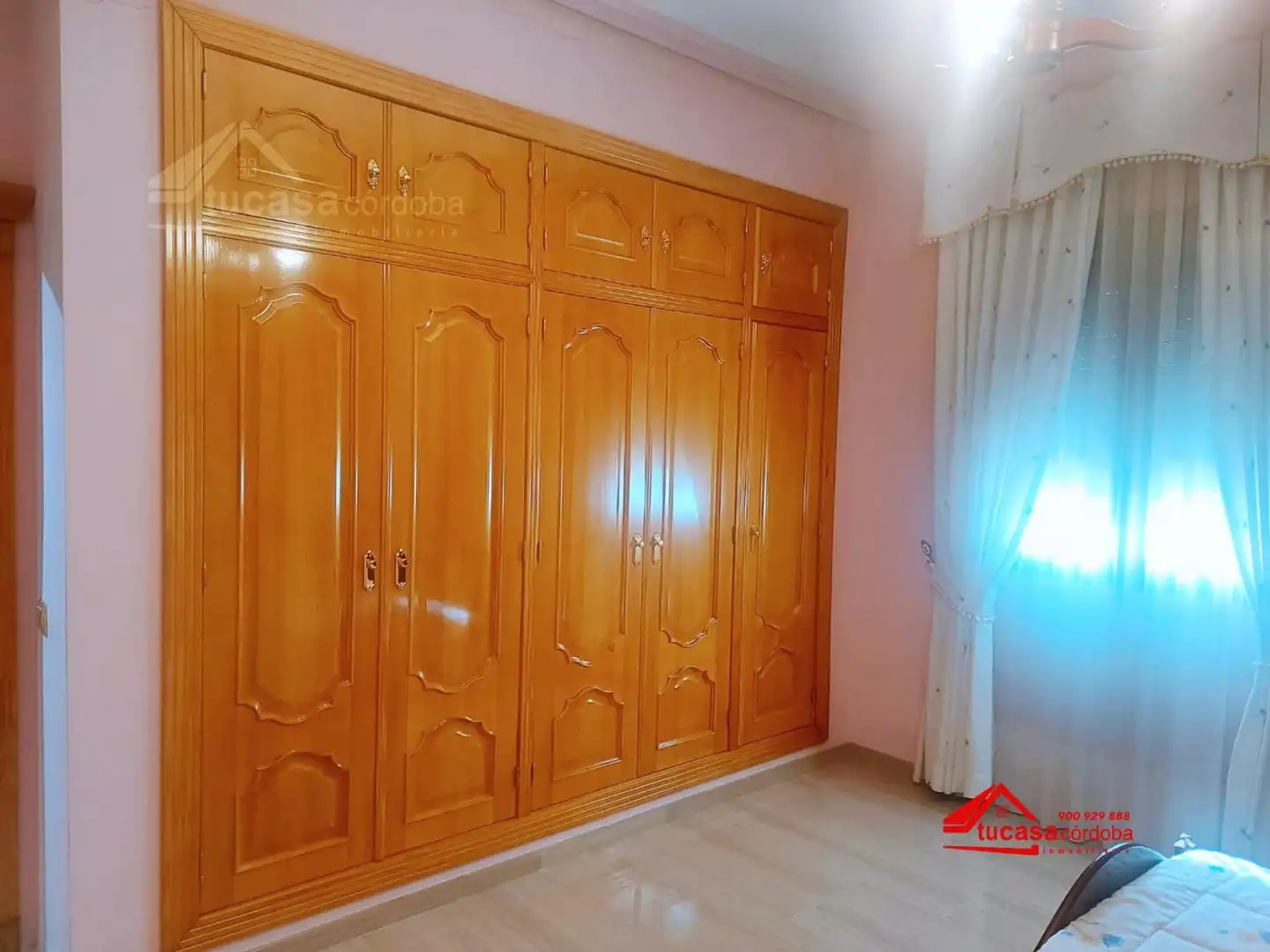 Bedroom of Duplexes for sale in El Carpio  with Air Conditioner and Furnished