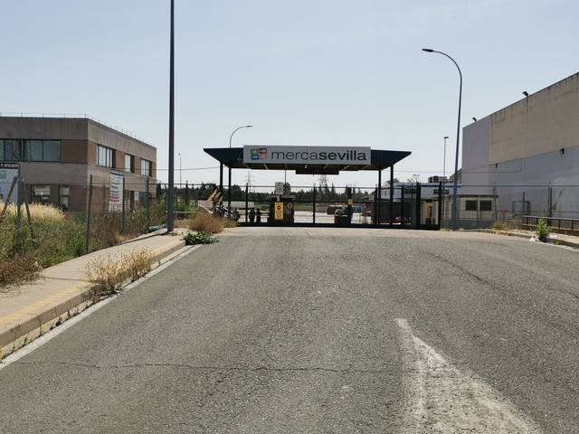 Nave industrial en Alquiler en Calle Romana en Urbadiez - Entrepuentes