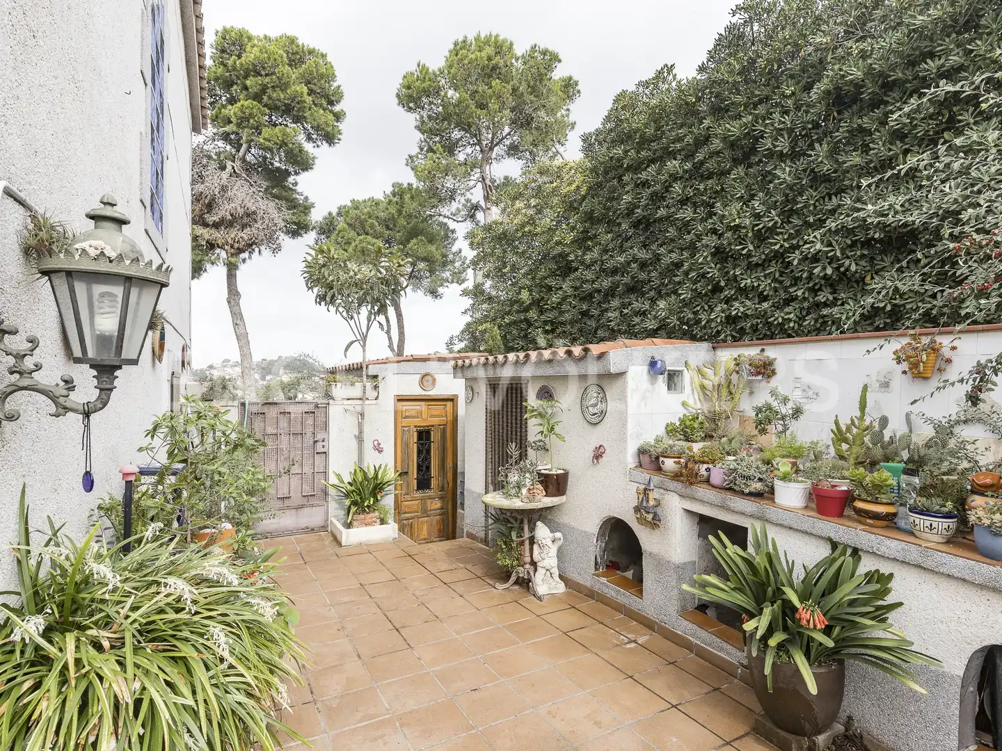 Jardín de Casa o chalet en venta en Barcelona con Aire acondicionado, Calefacción y Jardín privado