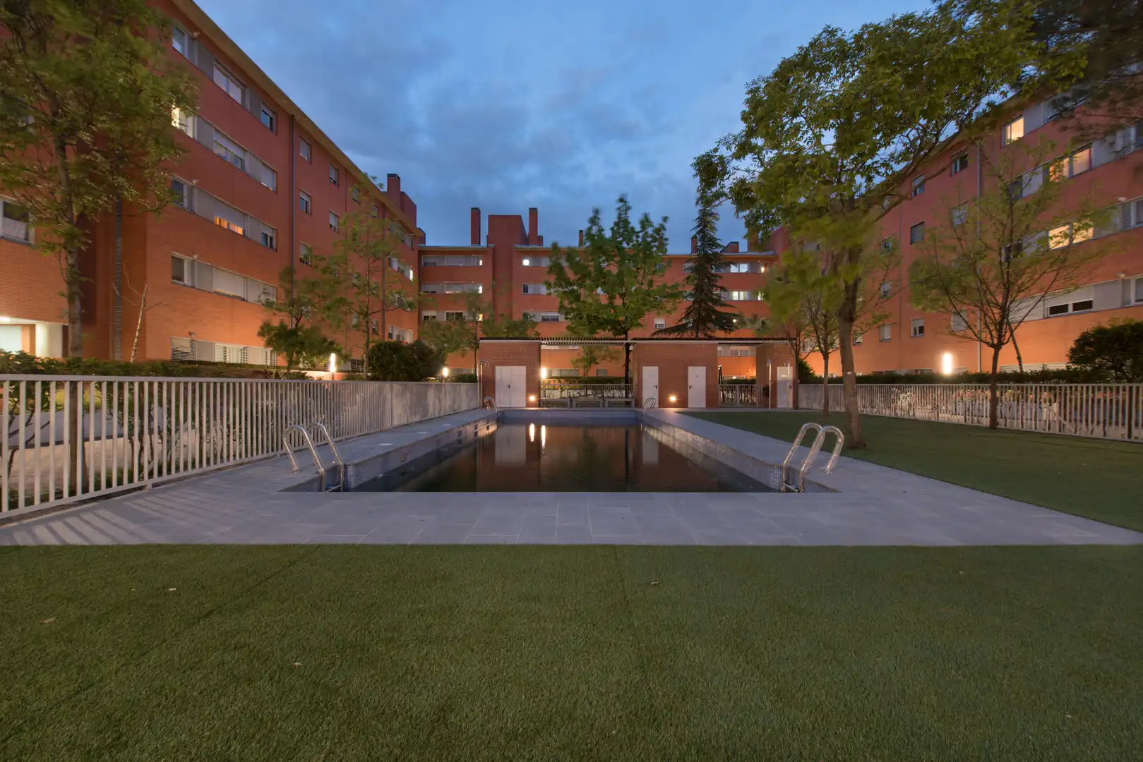 Terrassa de Pis en venda en Madrid amb Piscina comunitària
