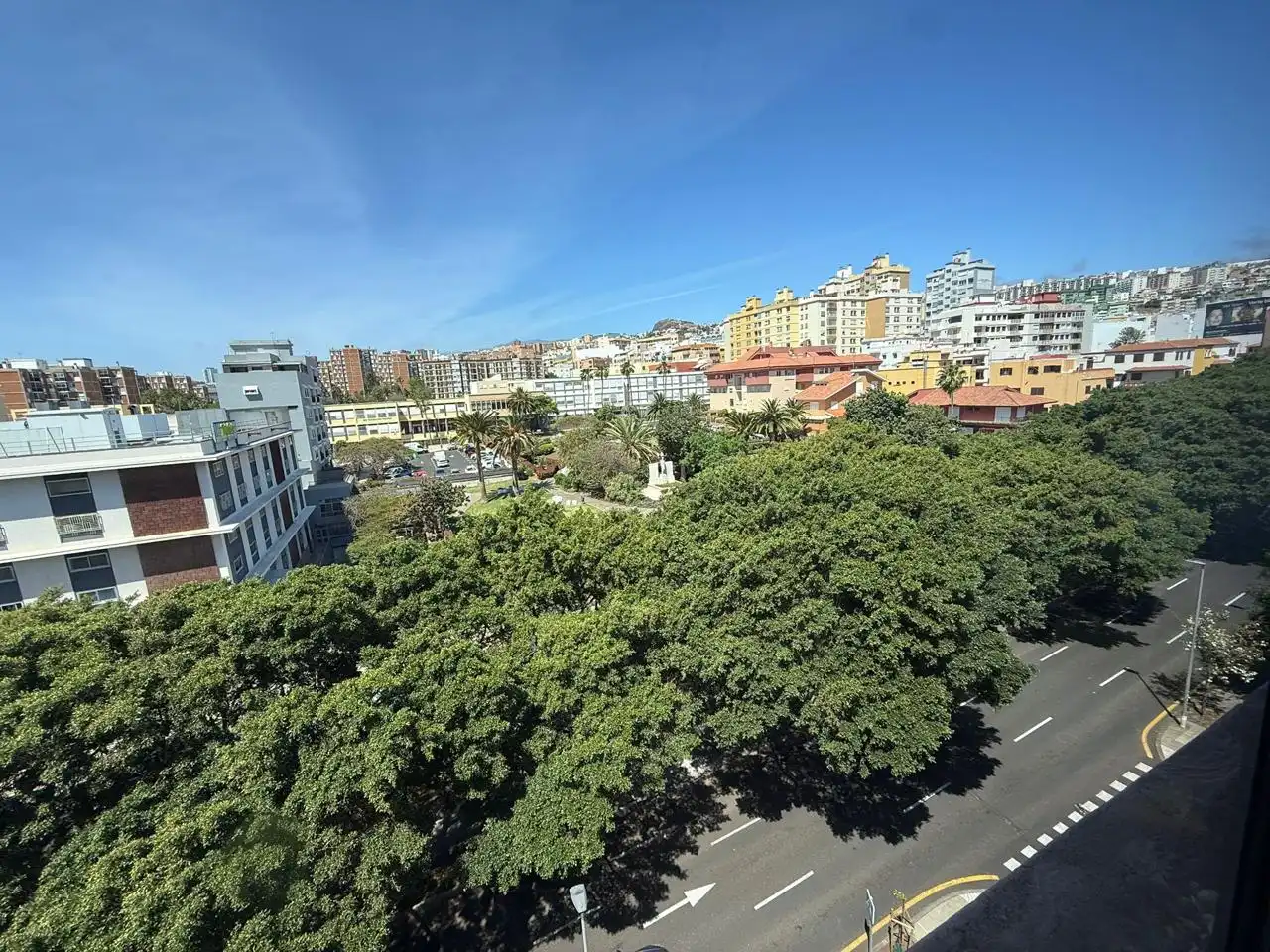 Exterior view of Flat for rent in Santa Cruz de Tenerife  with Air Conditioner, Furnished and Balcony