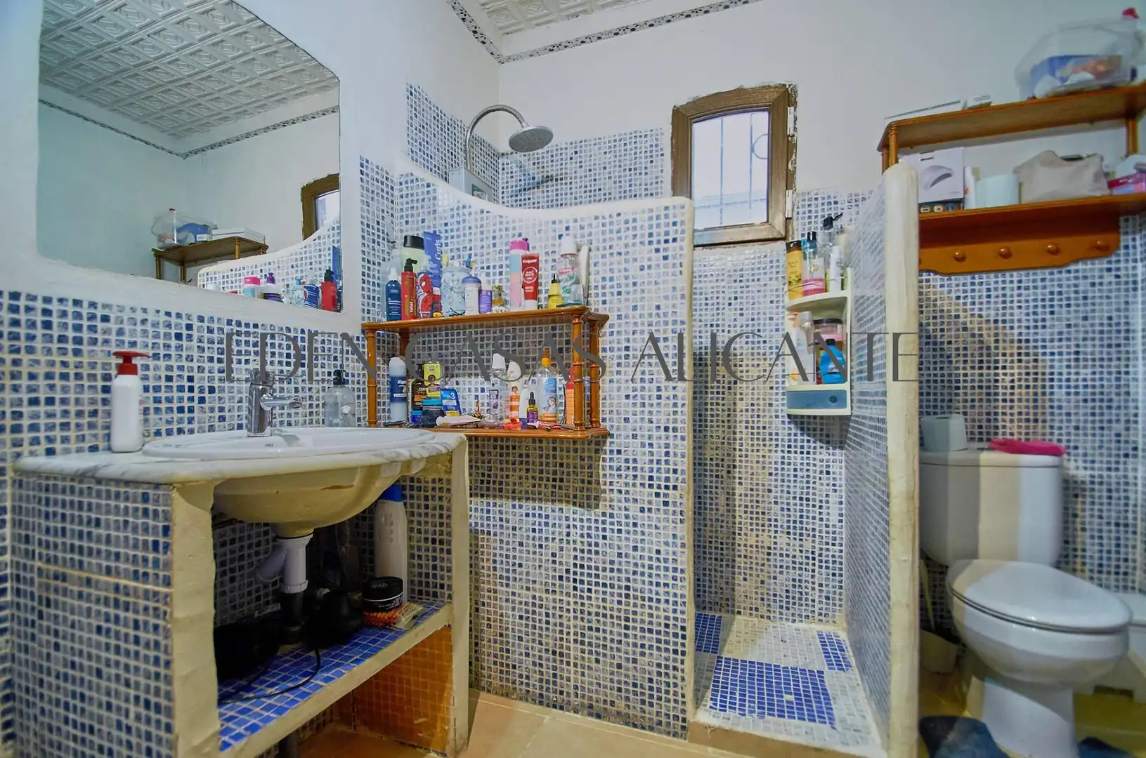 Bany de Casa adosada en venda en El Campello amb Jardí privat, Terrassa i Traster