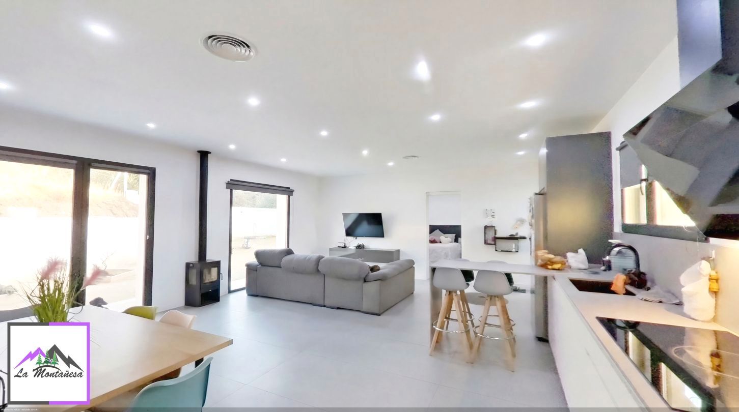 Sala de estar de Casa o chalet en venta en  Toledo Capital con Aire acondicionado, Calefacción y Jardín privado