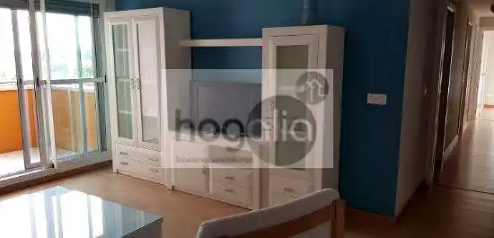 Flat with pool to rent in Los Remedios, imagen 3