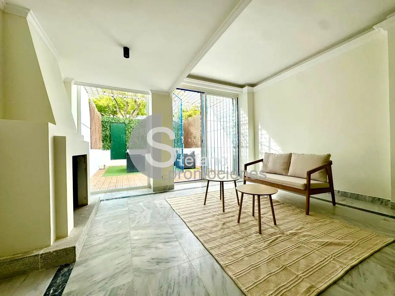 Jardí de Planta baixa en venda en Marbella amb Aire condicionat, Jardí privat i Terrassa