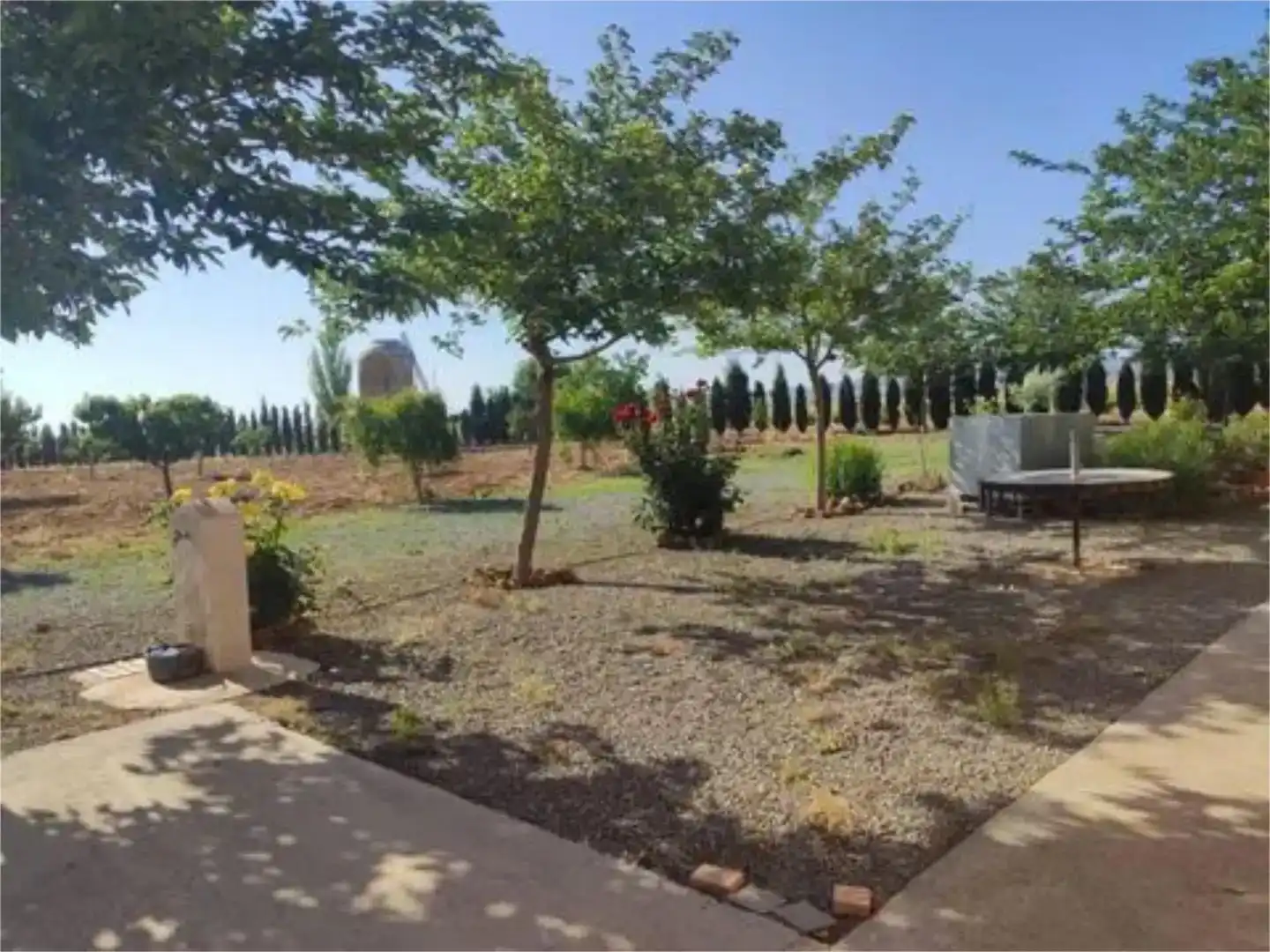 Finca rústica en venda en Consuegra amb Jardí privat i Moblat