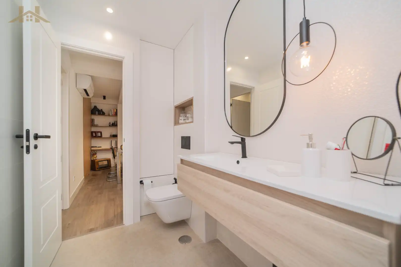 Baño de Piso en venta en Móstoles con Aire acondicionado, Calefacción y Terraza
