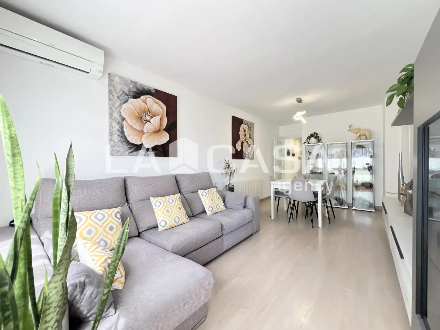 Sala de estar de Piso en venta en Badalona con Calefacción y Balcón