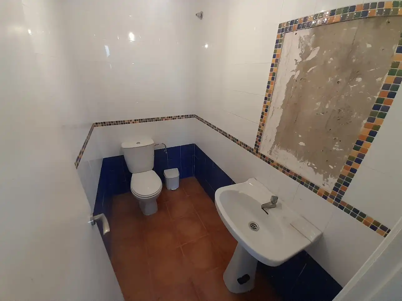 Baño de Local en venta en Chipiona