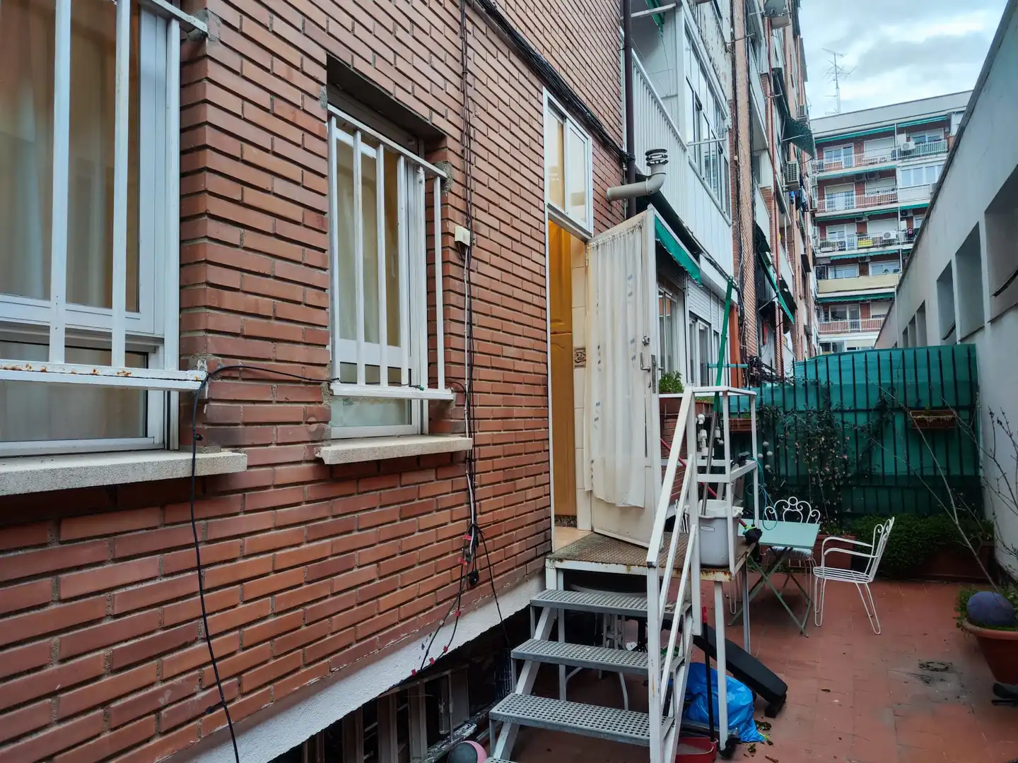 Vista exterior de Pis de lloguer en Madrid amb Calefacció i Terrassa