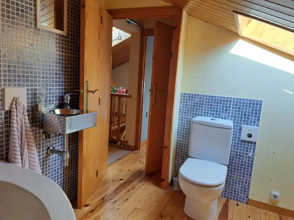 Baño de Dúplex en venta en Fígols con Calefacción, Parquet y Trastero