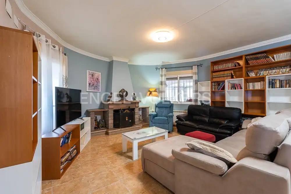 Maison avec jardin à vendre à La Font d'en Carròs, imagen 3