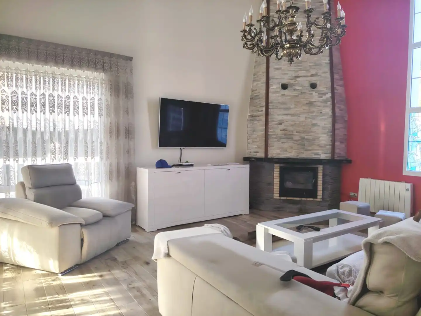 Sala de estar de Casa o chalet en venta en Castro-Urdiales con Jardín privado, Terraza y Trastero