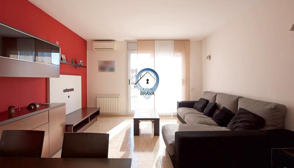 Photo 1 of Flat for sale in Carrer de Granada, Vilartagues - Tueda de Dalt, Girona