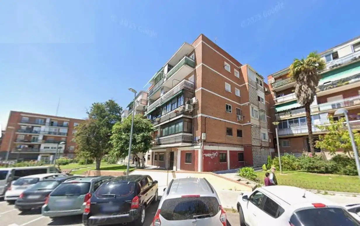 Vista exterior de Pis en venda en Leganés amb Calefacció, Moblat i Alarma
