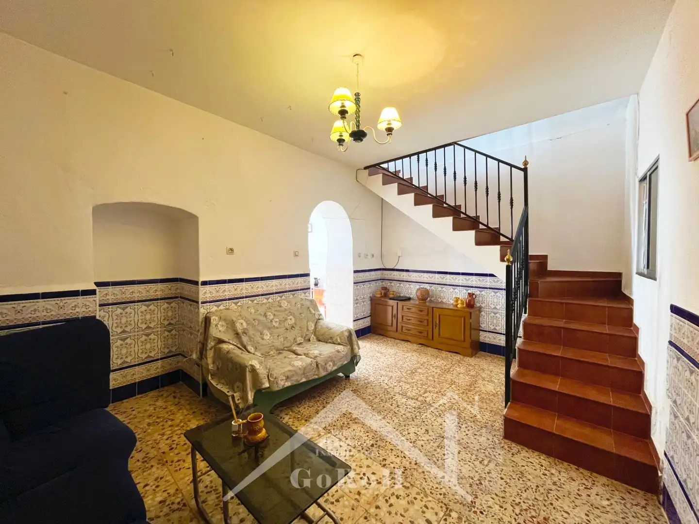 Casa adosada en venta en Almadén de la Plata con Aire acondicionado, Terraza y Trastero