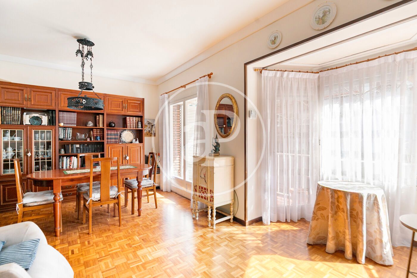 Comedor de Piso en venta en  Barcelona Capital con Calefacción y Balcón