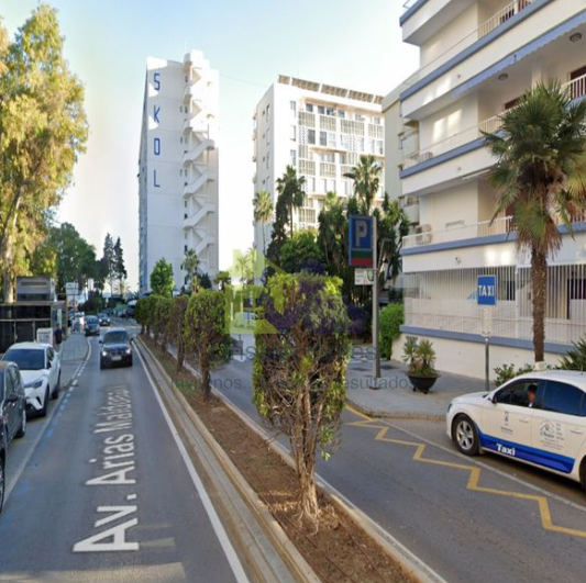 Vista exterior de Garatge en venda en Marbella
