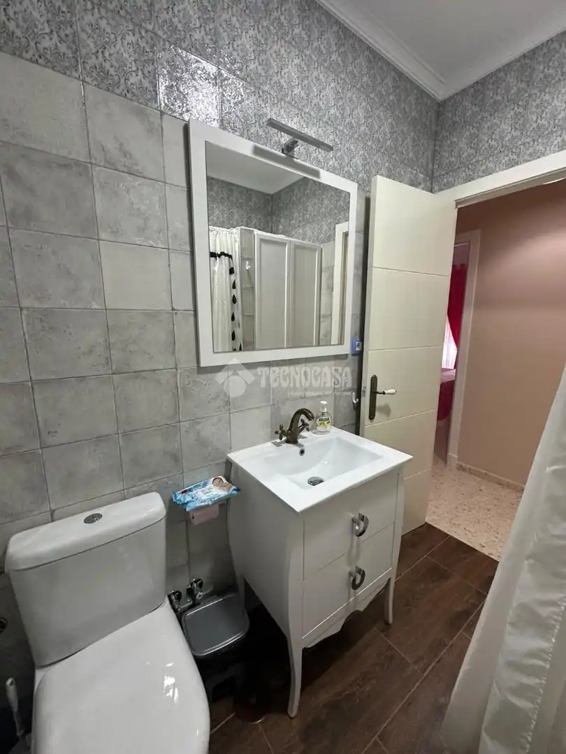 Baño de Piso en venta en Arcos de la Frontera con Aire acondicionado y Calefacción