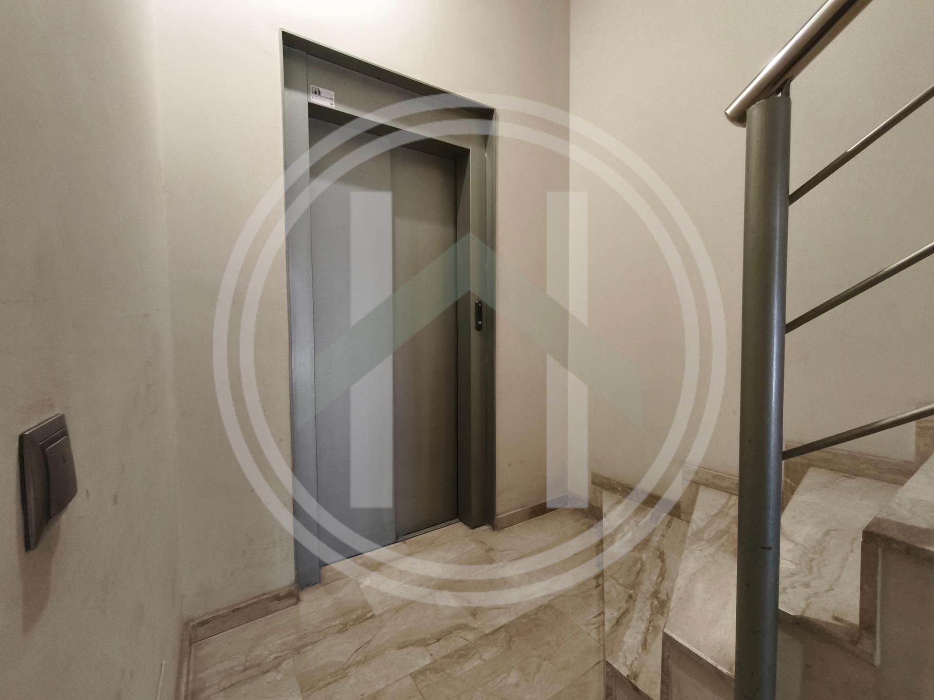 Piso en venta en Mataró con Aire acondicionado, Calefacción y Terraza