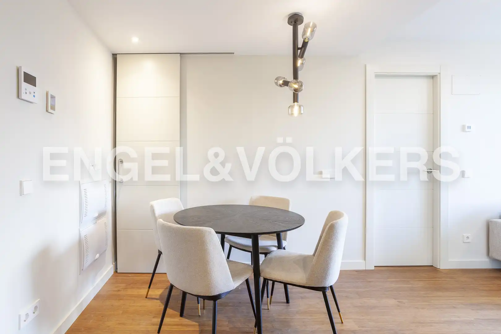 Dining room of Flat for rent in Madrid  with Air Conditioner, Heating and Swimming Pool