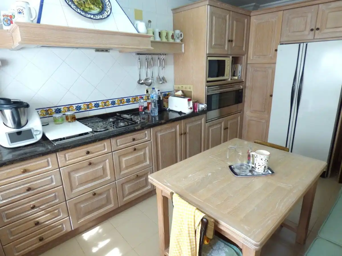 House with pool for sale in NAPOLES, imagen 8