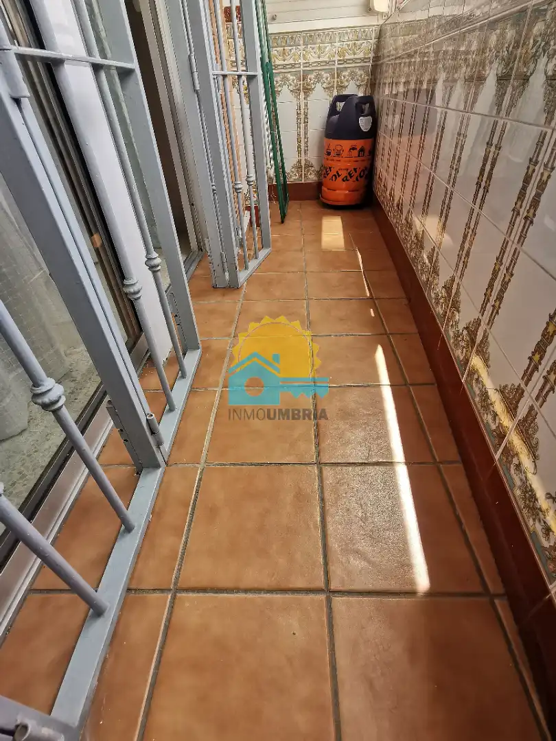 Vista exterior de Pis en venda en Huelva amb Moblat i Balcó