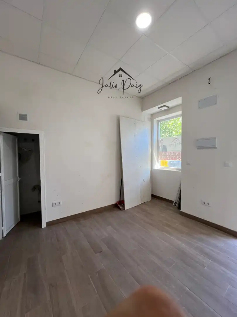 Gewerbefläche zur Miete in Coria del Río, imagen 2