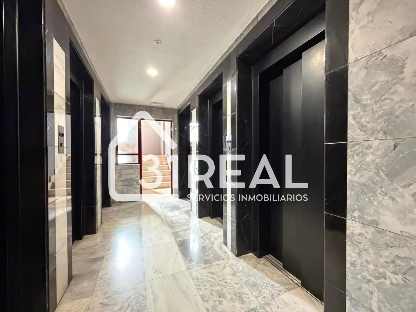 Piso en venta en Madrid con Aire acondicionado, Calefacción y Jardín privado