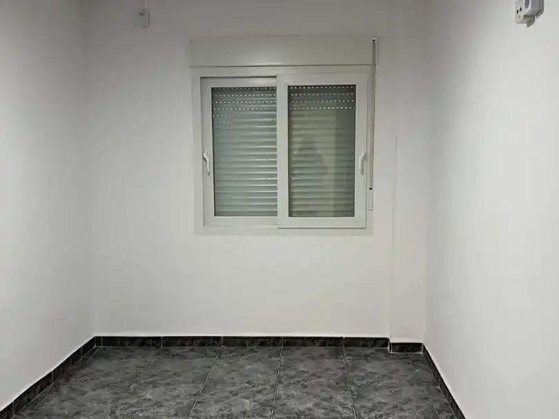 Dormitori de Pis de lloguer en Quart de Poblet amb Aire condicionat