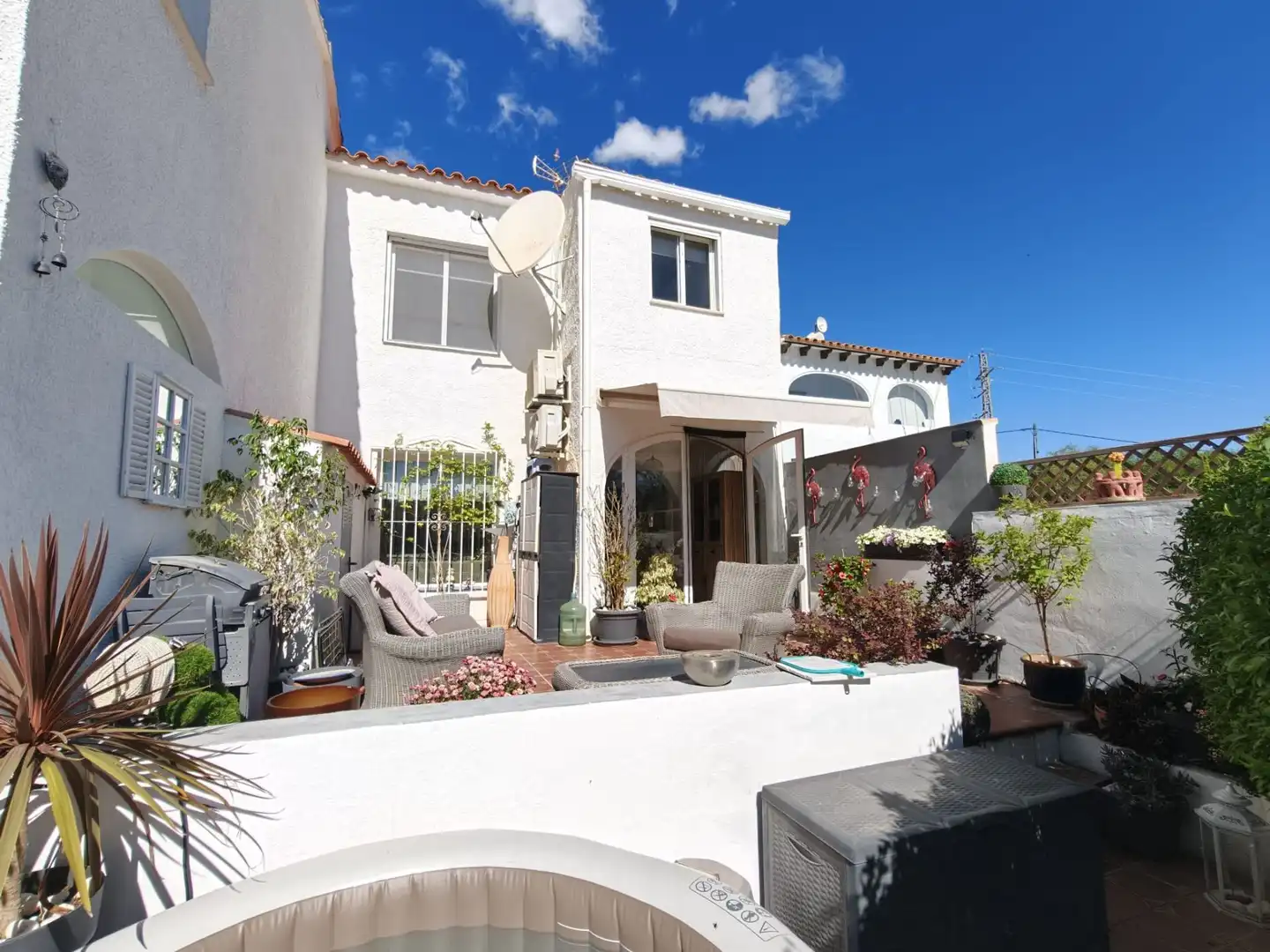 Exterior view of Detached homes for sale in La Nucia  with Air Conditioner, Heating and Private garden