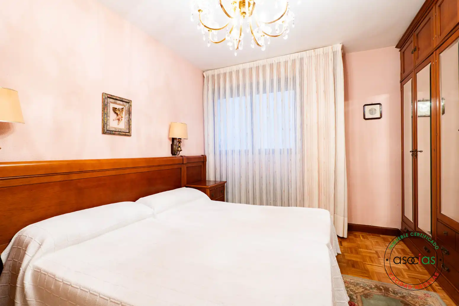 Habitación de Piso en venta en Gijón  con Calefacción, Parquet y Terraza