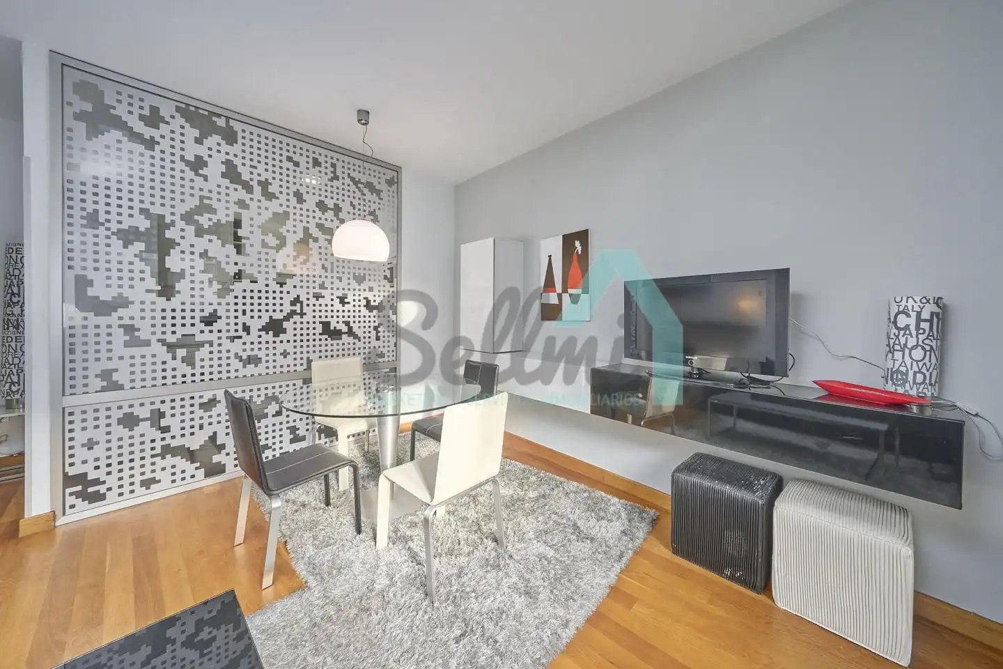 Wohnung zur Miete in Calle Marqués de San Esteban, Barrio del Centro