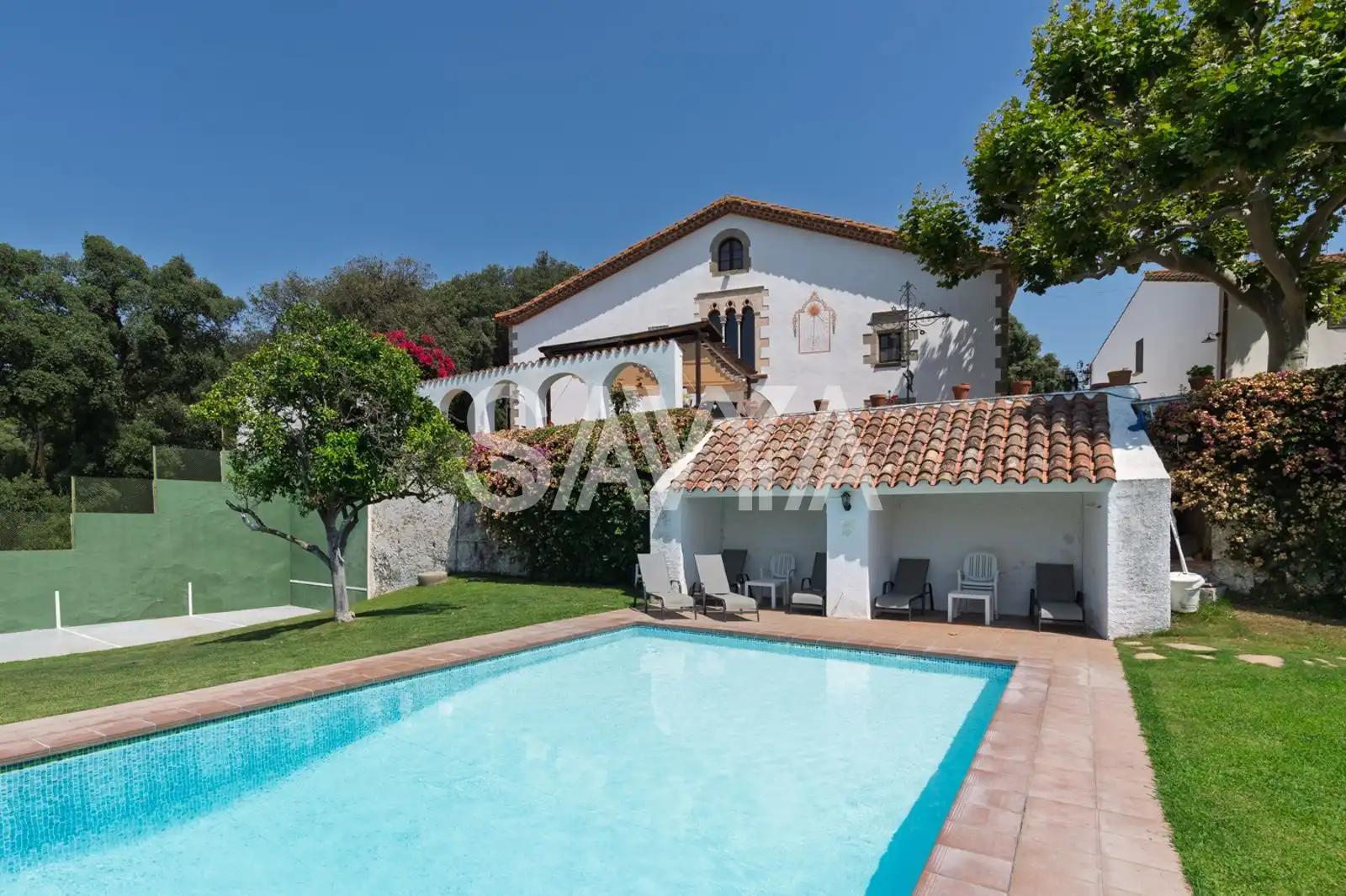 Casa amb piscina en venda a Arenys de Munt, imagen 3