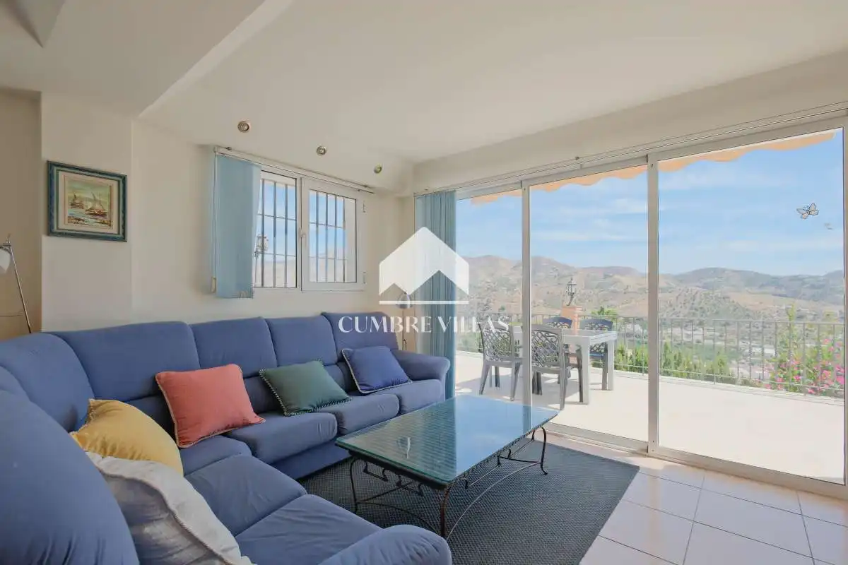 Living room of Houses for sale in Almuñécar