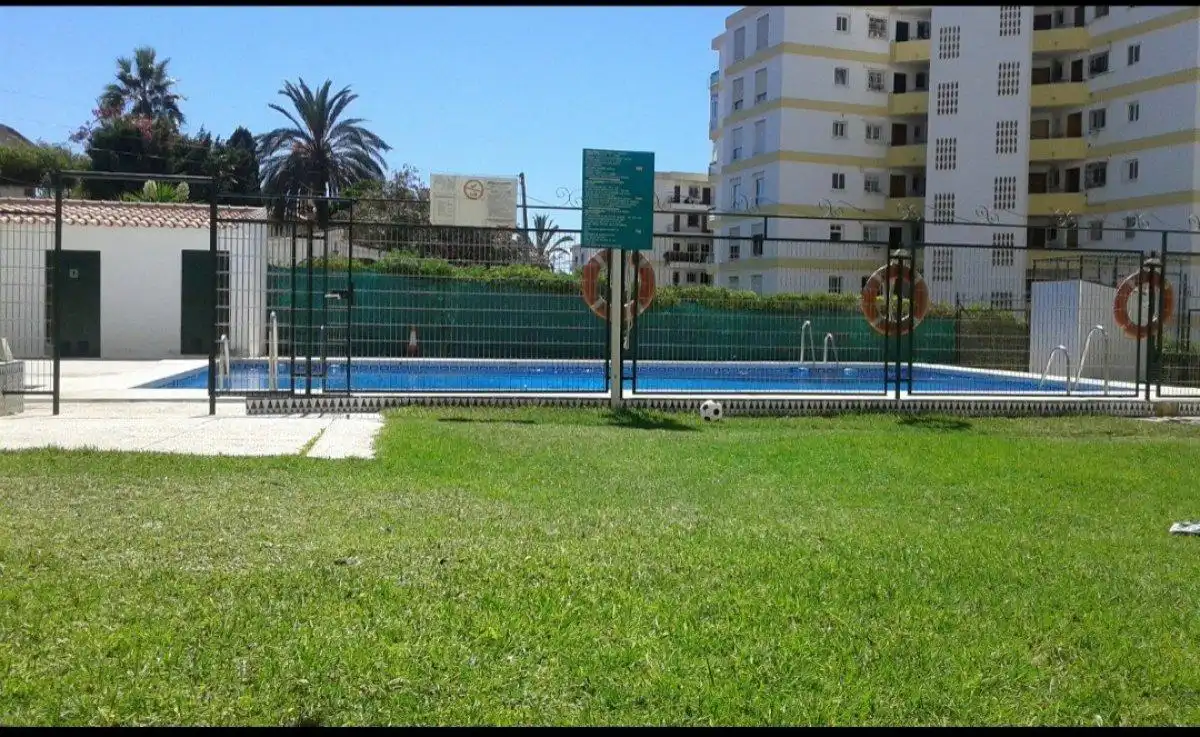 Estudi amb piscina en venda a Calle Calle Hermanos Álvarez Quintero, imagen 14